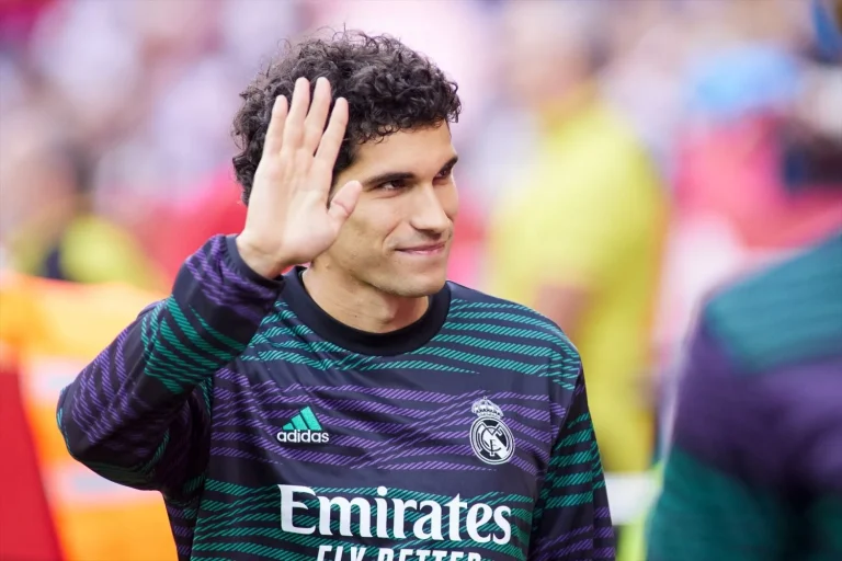 El fichaje de Vallejo por el Zaragoza pendiente de 2 condiciones
