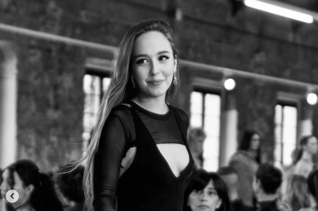 Patricia Fernández De Pat Equilux En La Fashion Week: «Me Sentía Impotente Por No Saber Cómo Ayudar Con La Dana » 160 Pat Equilux Desfile