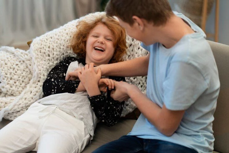 Por qué no podemos hacernos cosquillas a nosotros mismos
