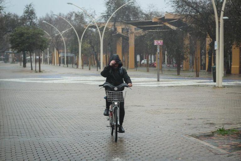 La AEMET advierte de riesgo importante en Valencia, Castellón y Almería por la lluvia
