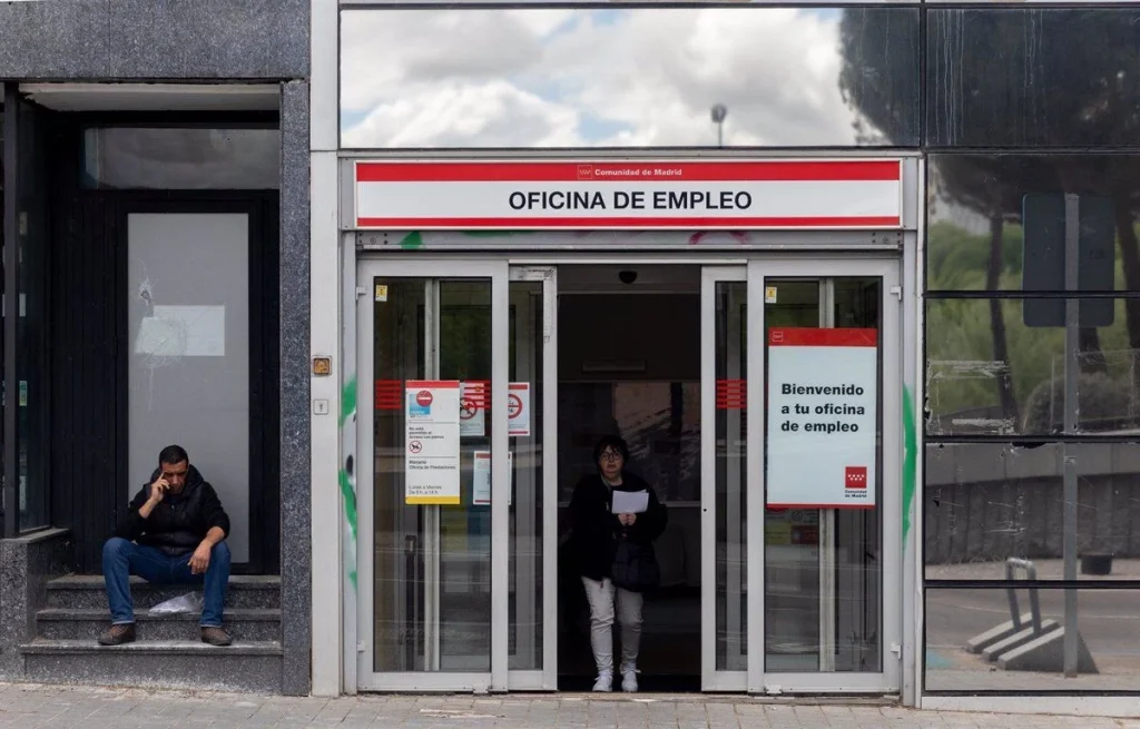 El Sepe En Crisis: La Falta De Personal Y Los Fallos Informáticos Agravan El Caos 2 Fallos Informáticos Y Retrasos En La Gestión De Prestaciones