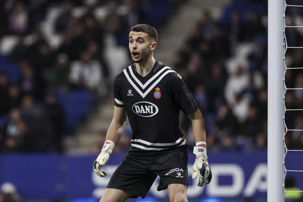 Leo Román Entra En La Agenda Del Rcd Espanyol Si Joan García Acaba Saliendo. Fuente: @Rcdespanyol