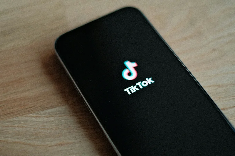 Tiktok Y La Dependencia Digital