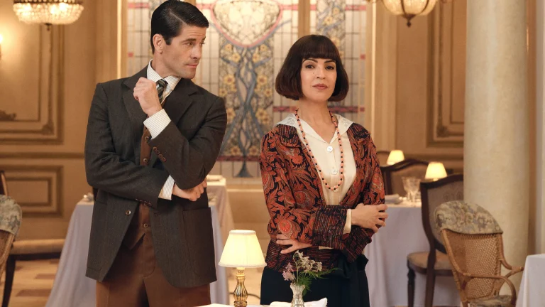 Telecinco refuerza su apuesta por ‘La Favorita 1922’ con una estrategia audaz tras un estreno histórico 