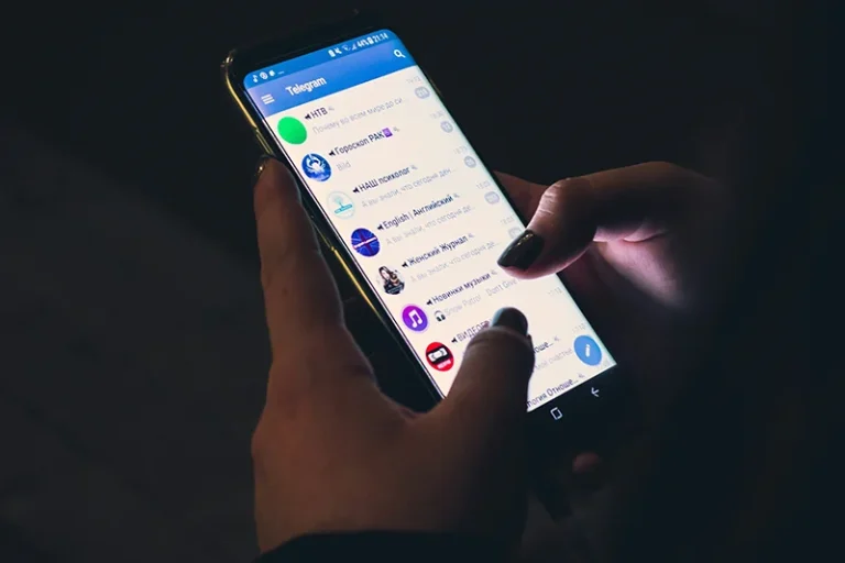 Telegram lanza una polémica función que facilita la piratería de LaLiga y Netflix