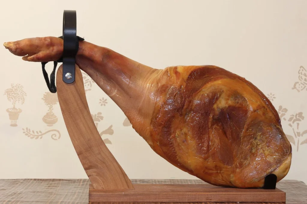 Conservar El Jamón Entero: El Primer Paso Para Una Larga Duración