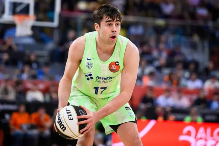 Juan Núñez En Un Partido Con El Fc Barcelona Básket Fuente: Agencias