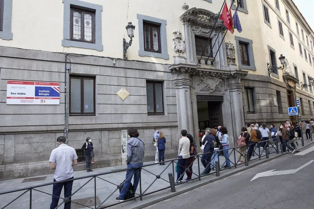 Compromiso Con La Enseñanza Pública: La Respuesta Del Gobierno Regional A Una Demanda Histórica
