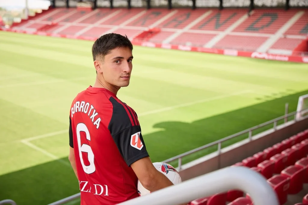 Mikel González Prepara Ataque Letal Del Athletic A La Real Sociedad 1 Gorrotxategi