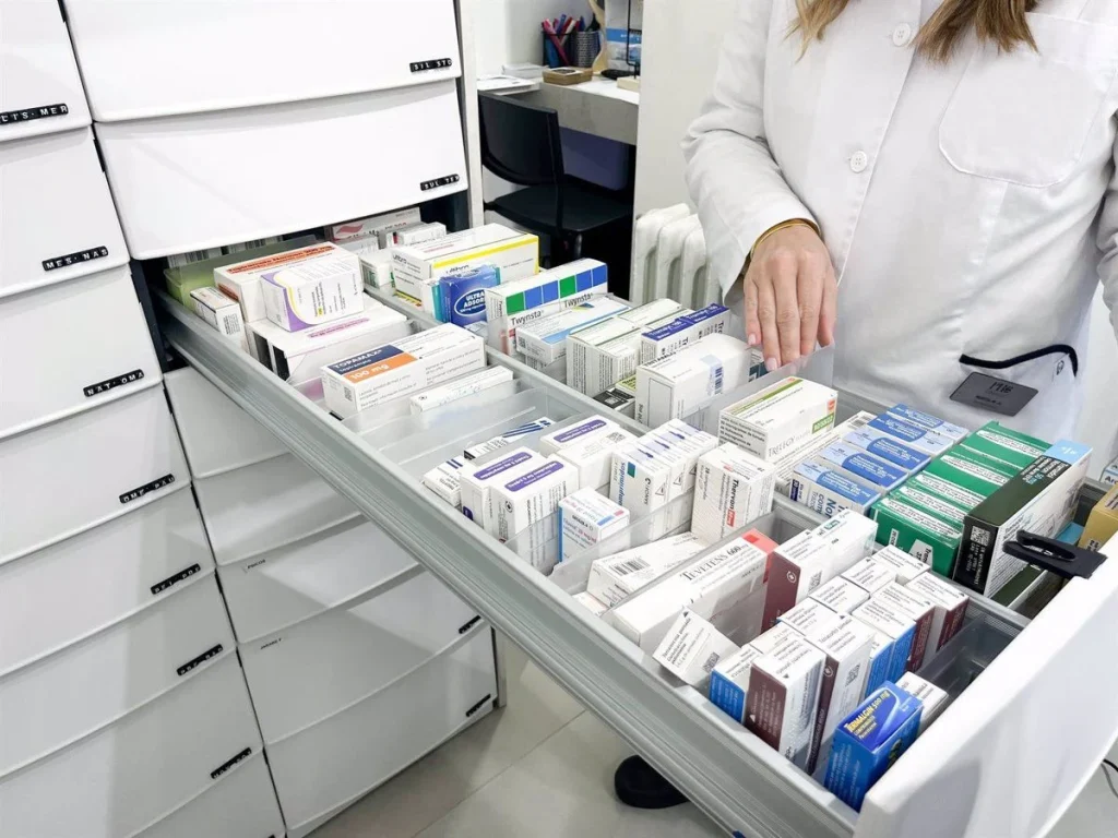 Impacto De La Nueva Ley En Las Farmacias: ¿Cómo Afectará A Los Pequeños Negocios?