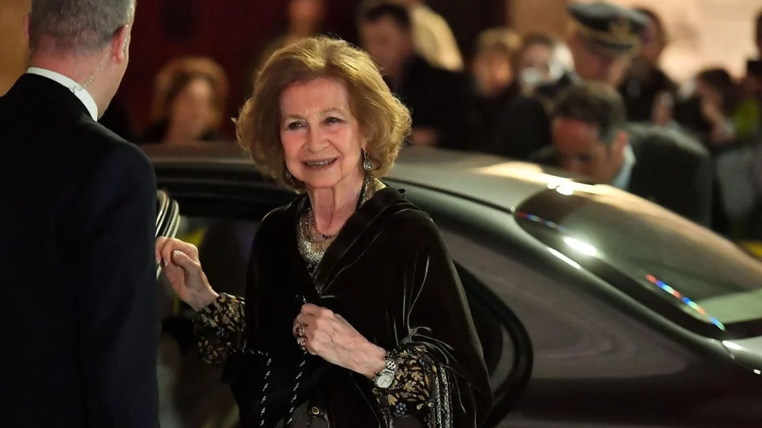 La discreción de la reina Sofía en peligro 