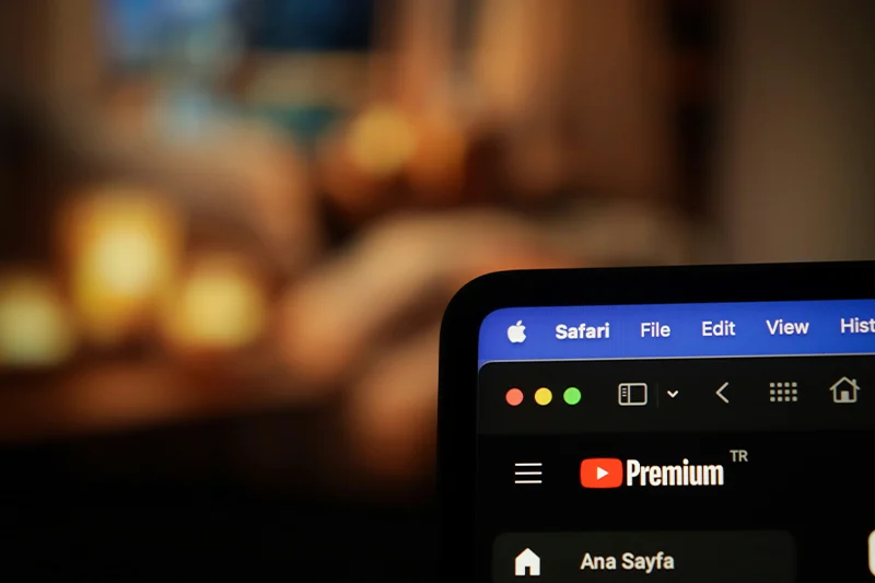 MÁS DE 20 MILLONES DE VÍDEOS DIARIOS A YOUTUBE