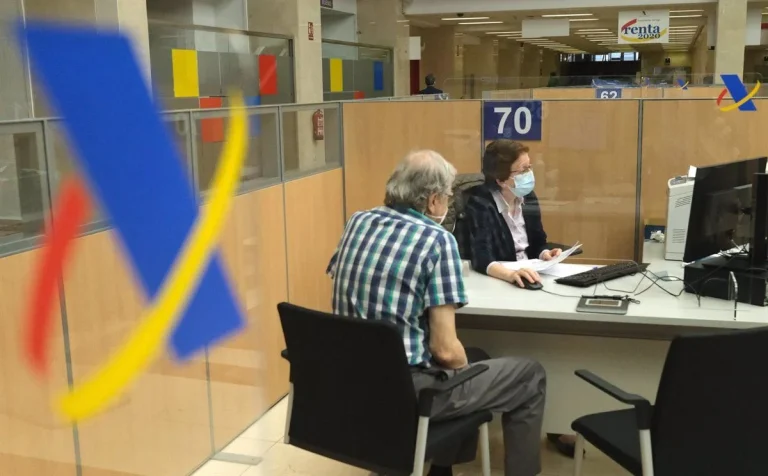 Miles de contribuyentes pueden recuperar hasta 9.000 euros en la declaración de la Renta por deducciones que casi nadie conoce