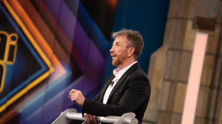 Pablo Motos ilumina ‘El hormiguero’ con un mensaje urgente