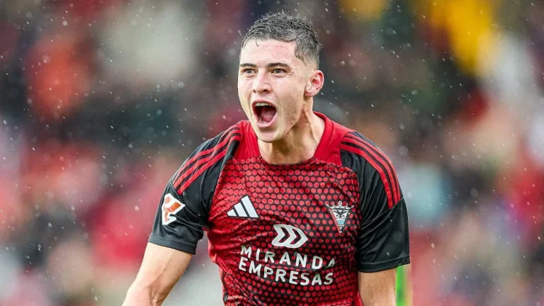 Panichelli recibe respuesta fulminante del Alavés a la lluvia de ofertas