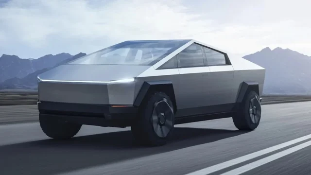 Tesla Y Musk Tienen Un Problema: No Logran Vender El Cybertruck, Que Se Queda Sin Compradores