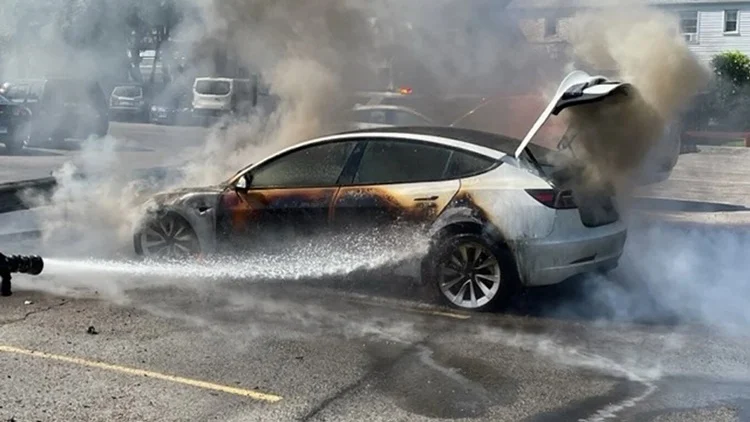 Coche Eléctrico Incendio Alcorcón Fuente: Europa Press