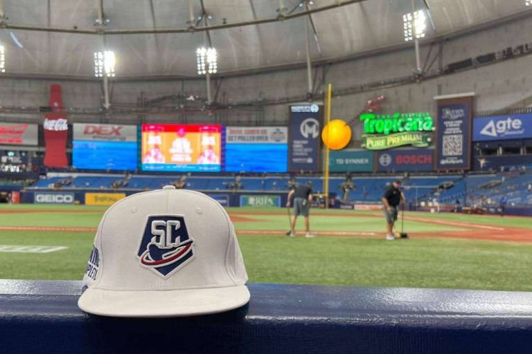 Swing Completo, la voz del béisbol cubano en Grandes Ligas durante más de 15 años