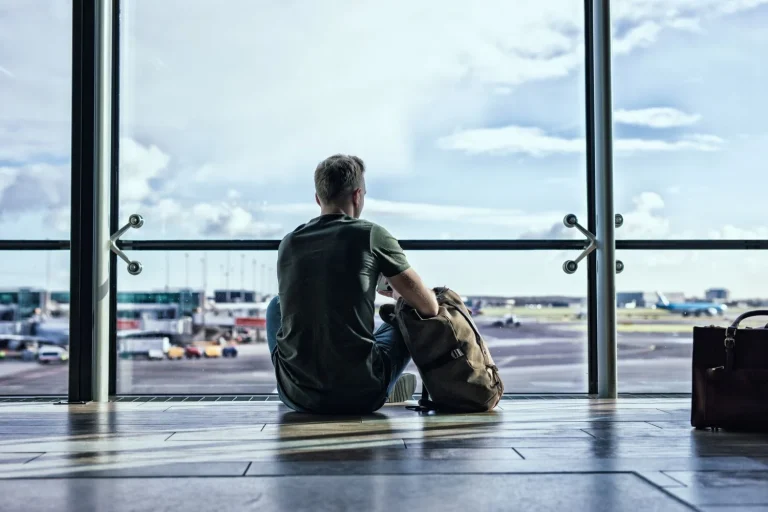 Se llama «Airport Theory» y está liándola: así puede aguarte el viaje entero