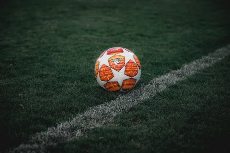 Inglaterra tendrá seis equipos en la próxima Champions