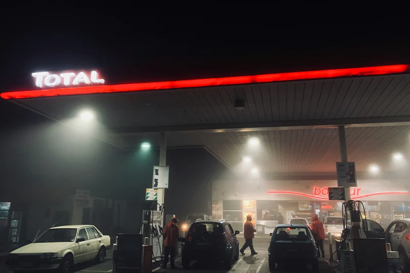 DUDAS SOBRE LA UBICACIÓN DE LA GASOLINERA