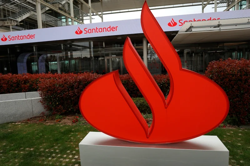 EL BANCO SANTANDER EXPLICA CÓMO PROTEGERSE