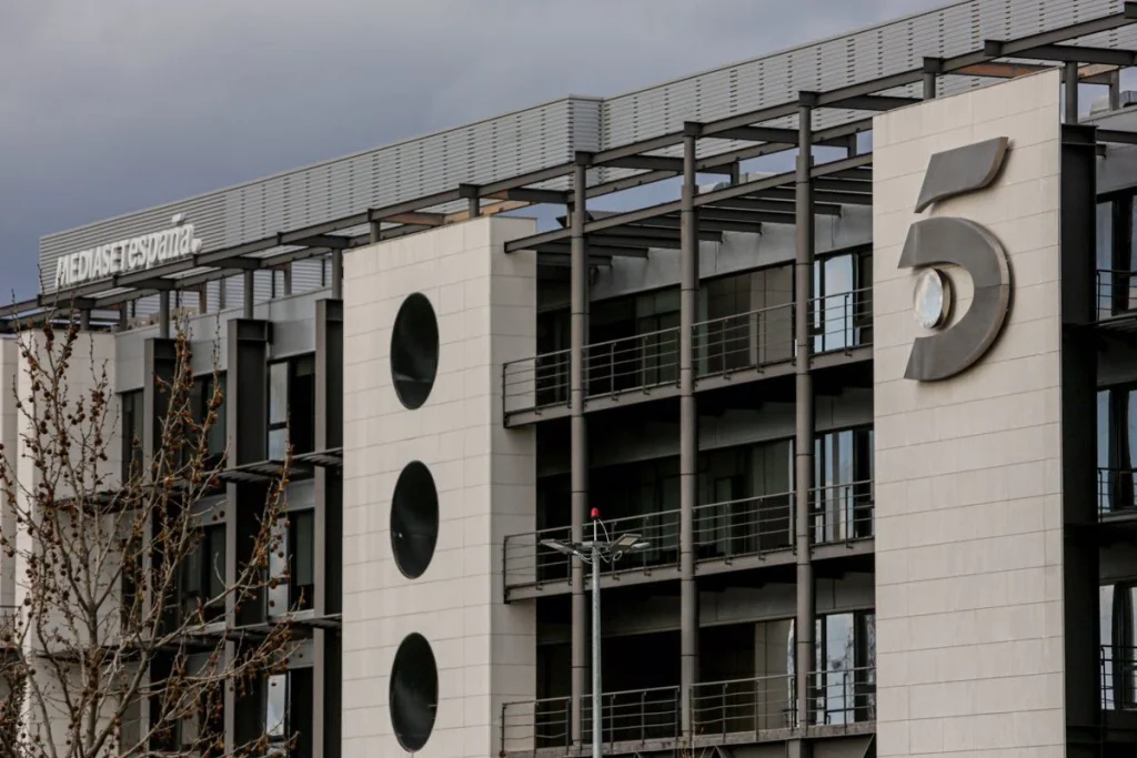 'Sálvame' Y Pedro Piqueras, Piedras En El Camino De Telecinco Y Mediaset Años Después 1 El Supremo Condena A Mediaset A Indemnizar Con 200.000 Euros A María Del Monte Por Vulnerar Su Intimidad En 'Sálvame'