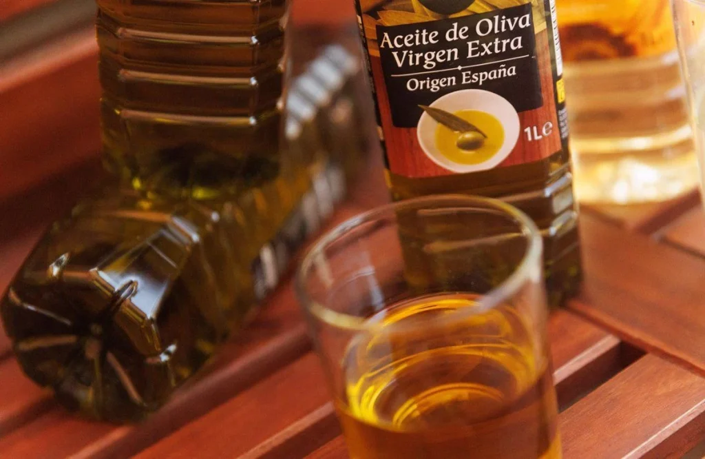 El Aceite De Oliva Se Desploma Y El Chocolate Es El Nuevo Enemigo Para El Coste De La Vida 1 El Desplome Del Precio Del Aceite De Oliva Frente Al Año Pasado