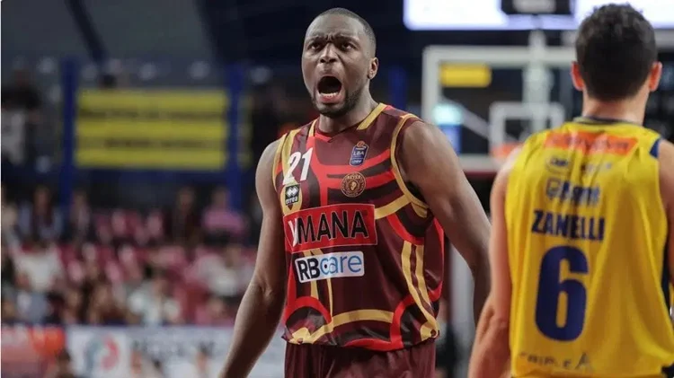 Kabengele Real Madrid Chus Mateo Fuente: Venezia