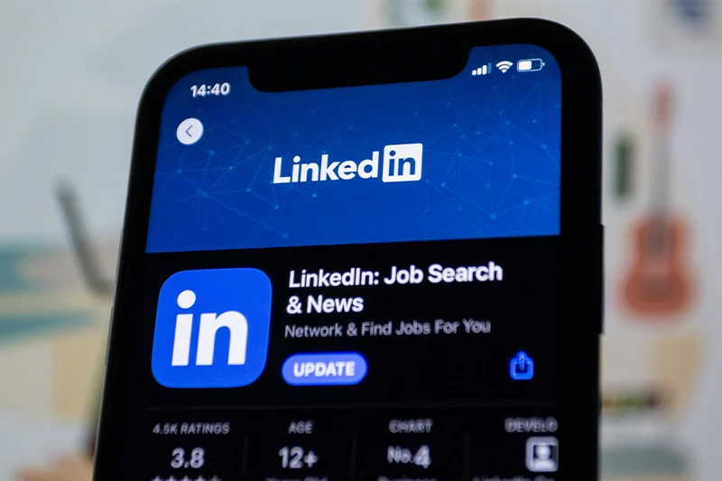 LA CLAVE PARA ENCONTRAR TRABAJO EN LINKEDIN