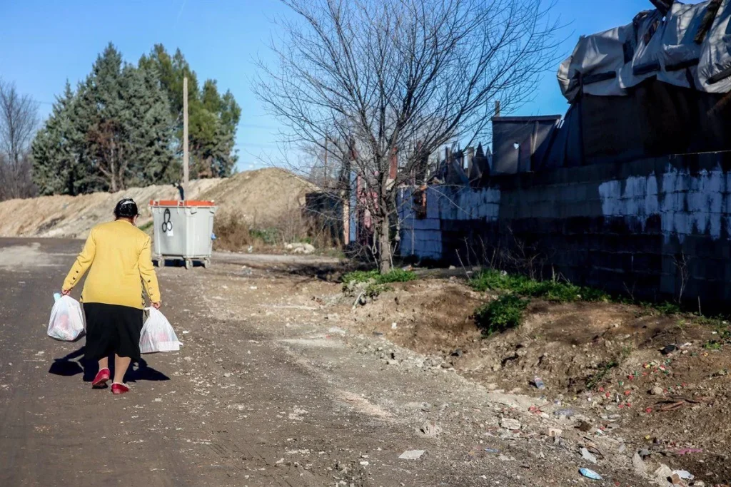 2.500 Euros Menos Cruzando Una Calle De Barcelona: La Desigualdad Se Hereda En España 3 La Movilidad Ha Empeorado