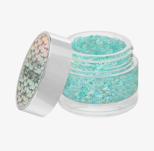 Un glitter multiefecto para rostro, cuerpo y cabello