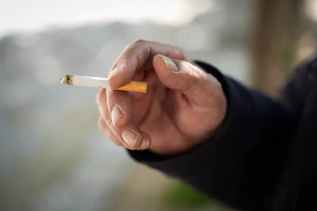 Nuevo Vaivén De Precios Del Tabaco En España Entre Mafias, Falta De Mano De Obra Y Restricciones Europeas