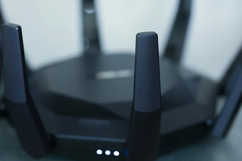 PROTEGE TU RED WIFI