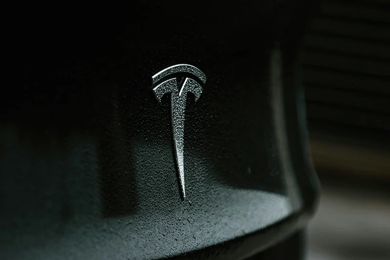 Protestas Contra Tesla