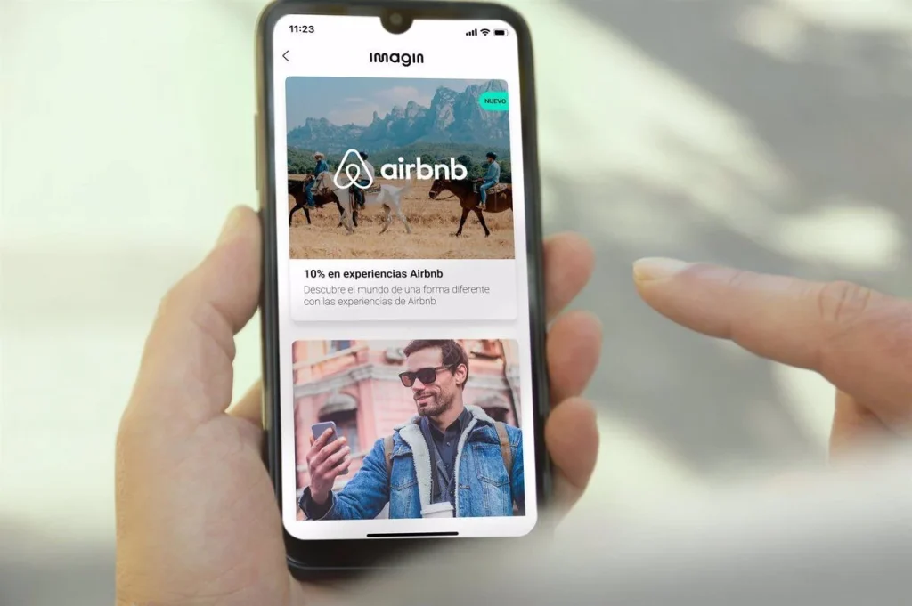 El Turismo Fantasma Invade España: Esquivan Airbnb Con Alquileres Ocultos, Pagos En Mano Y Anuncios En El Extranjero 2 Propietarios Burlan La Normativa Con Pagos En Efectivo Y Reservas Por Mensajería
