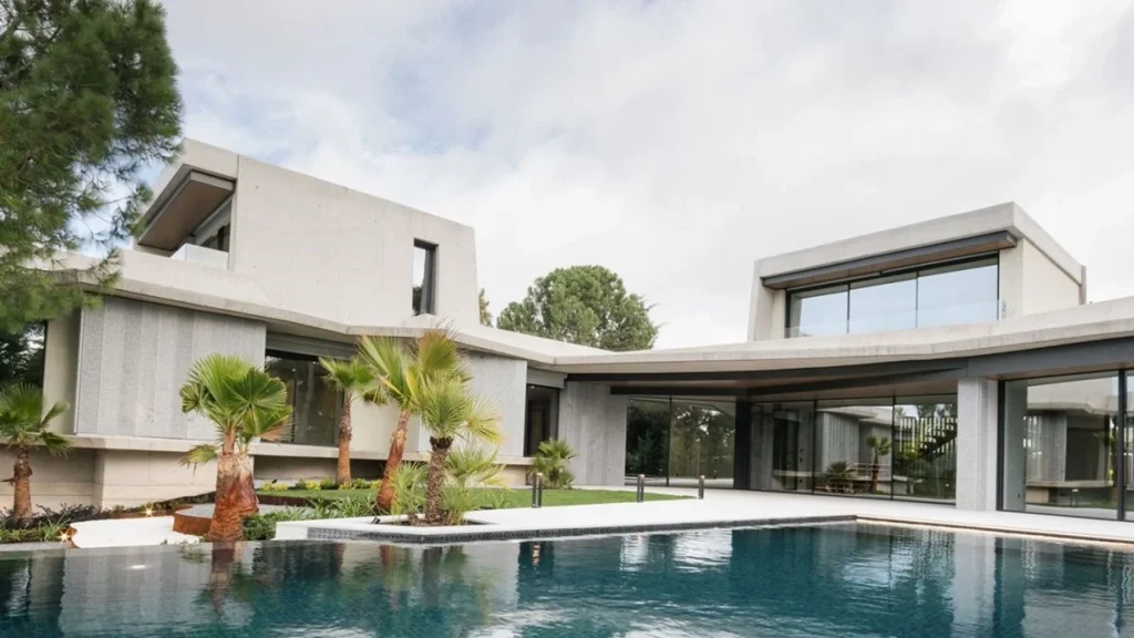 Topuria, Courtois Y Otros Millonarios Que No Viven En La Moraleja Ni La Finca En Madrid Fuente: Tenmar Signature Homes