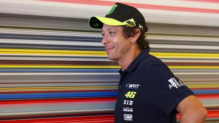 Valentino Rossi dispuesto a todo para enterrar a Marc Márquez en MotoGP