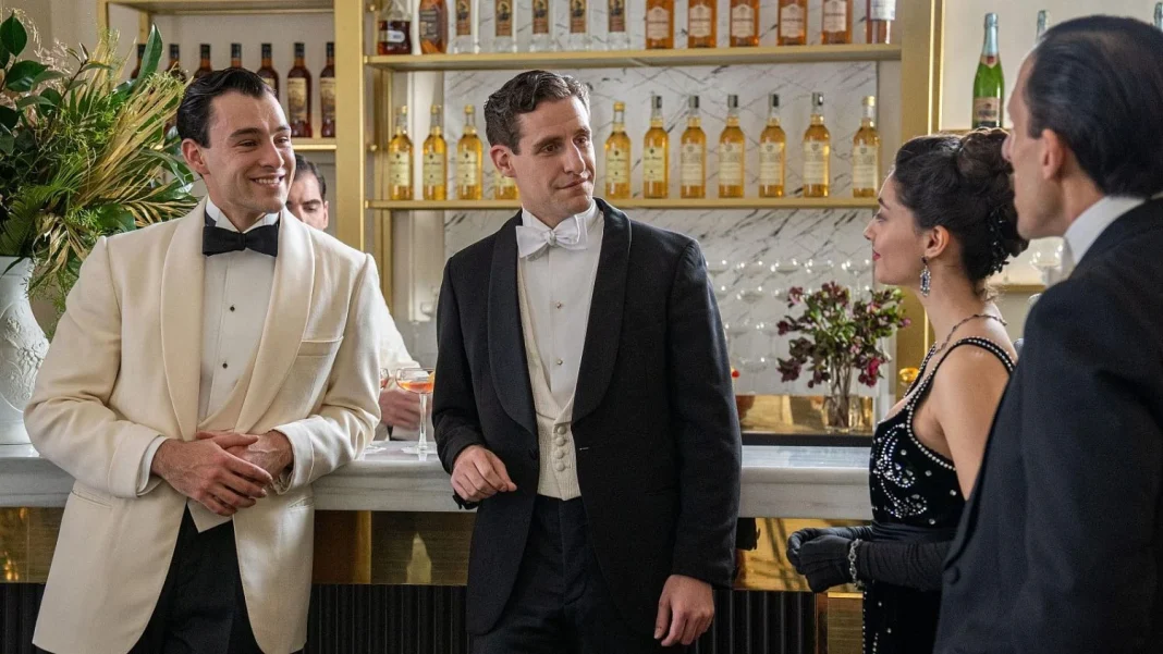 Volver al casino les puede costar la vida a Curro, Lope y Ángela en ‘La Promesa’