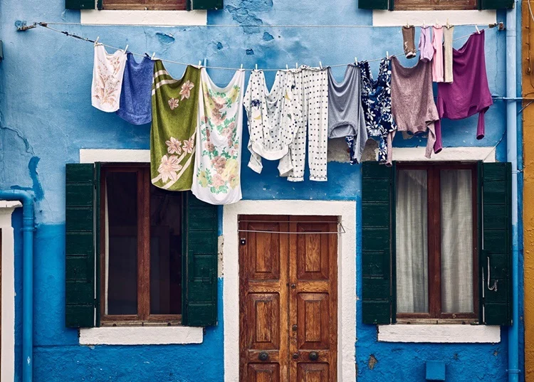Barcelona Multará A Sus Vecinos Por Tender La Ropa O Hacer Barbacoas En Casa 1 Barcelona Multará A Sus Vecinos Por Tender La Ropa O Hacer Barbacoas En Casa Fuente: Istock