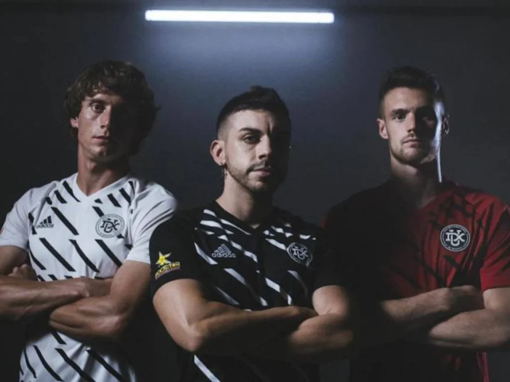 Crispación Con El Nuevo Equipo De Fútbol 11 De Ibai Llanos En Cataluña: «Déjate De Clubes Sin Sentimientos» 2 Dux Internacional Madrid Futbol