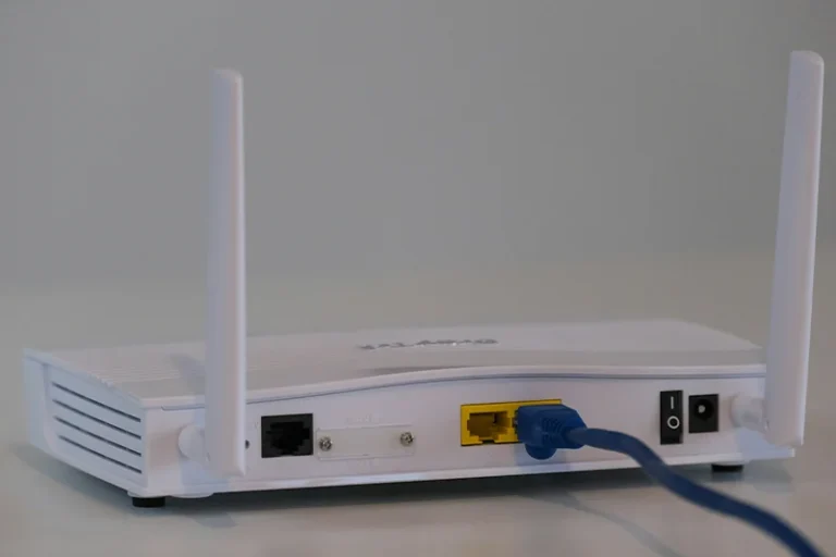 ¿Tienes un USB libre en tu router? Estas son sus ventajas