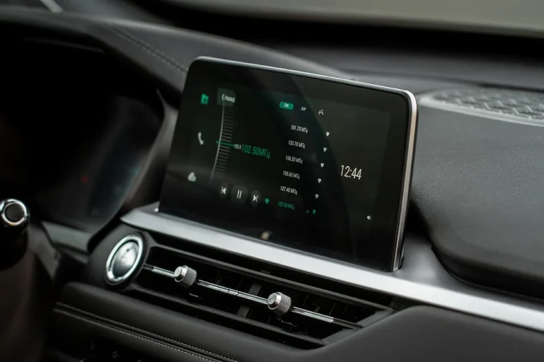 Así es BYD DiLink, la alternativa de entretenimiento en el coche a Apple CarPlay y Android Auto