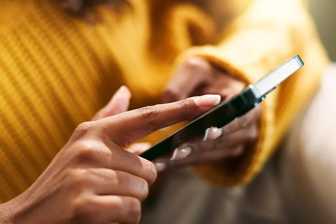 CONVIERTE TU VIEJO MÓVIL EN UN MICROCENTRO DE DATOS