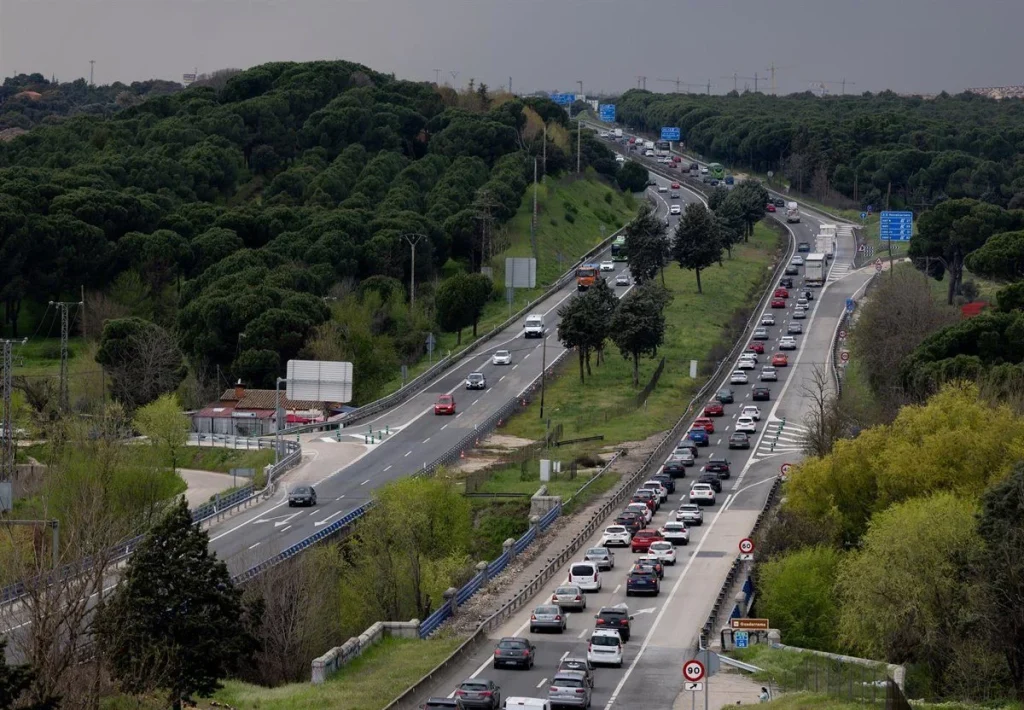 La Dana De Valencia Provoca Que La Dgt Cambie El Examen Teórico Del Carnet De Conducir 3 Cómo Actuar Ante Lluvias Torrenciales