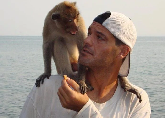Frank Cuesta, De Héroe Animalista A Penitente Mediático: Mitomanía, Cárcel Y Redención En 'Prime Time' 3 Confesiones En El Hormiguero: Cómo El 'Prime Time' Se Convirtió En Su Altar De Redención Mediática