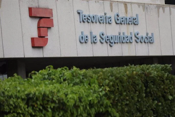 Deudas Impagables Y Vidas Arruinadas