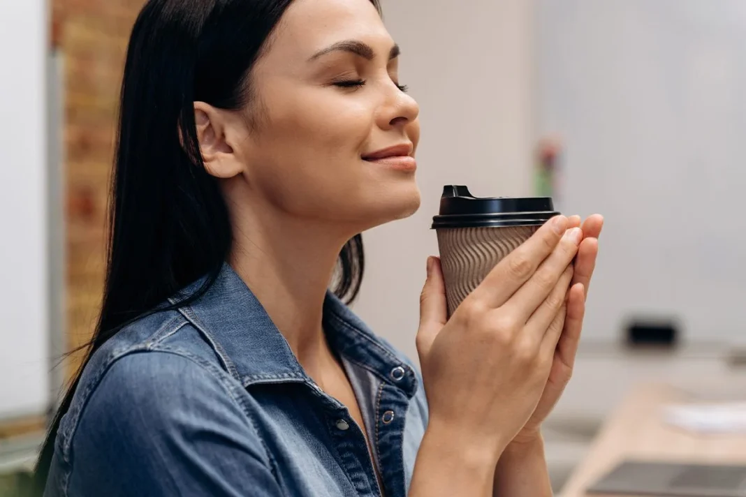 EL CAFÉ AYUDA A LA LONGEVIDAD DEL SER HUMANO