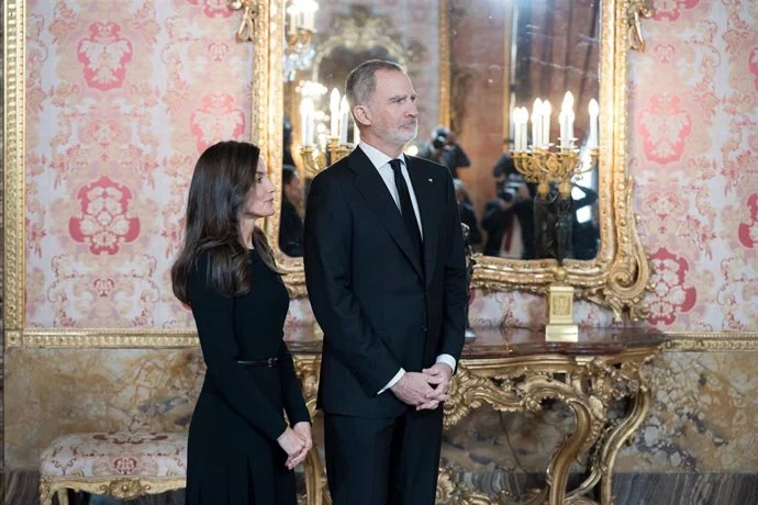 El informe médico de Juan Carlos I y la urgencia de Felipe VI y sus hermanas