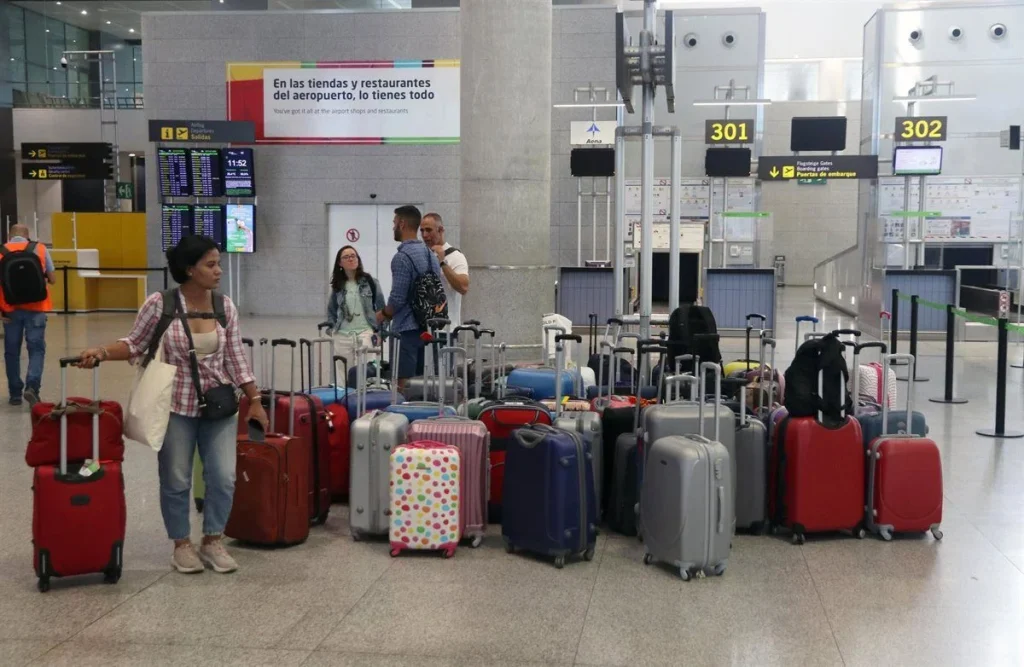 El Verano Que Lo Cambia Todo: Las Dos Vertientes Del Turismo En España Y Estados Unidos 2 España Apuesta Por La Sostenibilidad Mientras Ee.uu. Sigue Seduciendo Con Sus Parques Y Ciudades